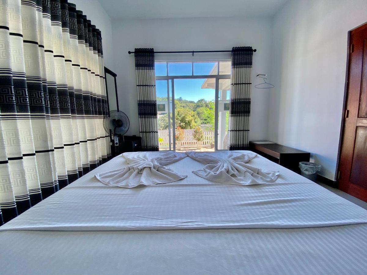 Mountain White Villa By Sunrise Kandy Exterior foto
